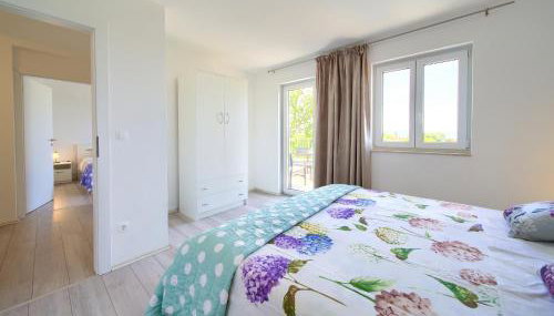 Holiday home Elena with pool - Foto 5, wardrobe