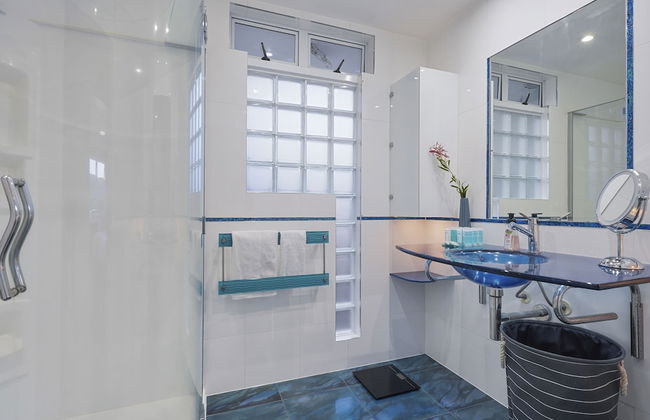 Gorgeous Family Home-Fully Fenced & Toys - Foto 31