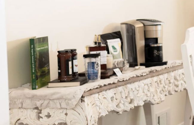 Spacious Woodbridge Cottage - Foto 22