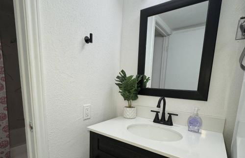 2BD - 3 Dallas l FIFA READY l 5 Min from Love Field - Foto 38