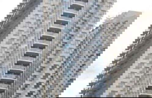 Lake View Luxury Condo by Elite Suites - Photo 20