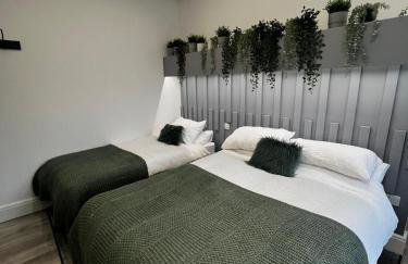 ResiLets - Mood Studio 4 - Town centre studio room with en-suite - Foto 23