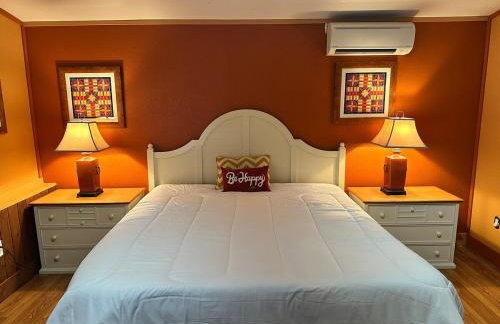 6 bedrooms! Family friendly! Spacious! PNW Rustic! - Photo 8