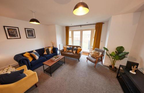 Spacious Home For Contractors,Families,Groups, Sleeps 10, Free Parking - Foto 25