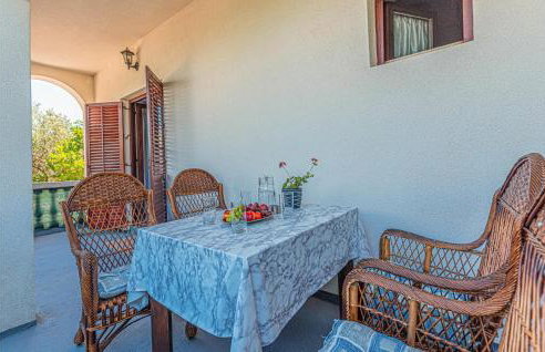 Awesome Apartment In Raslina - Foto 9