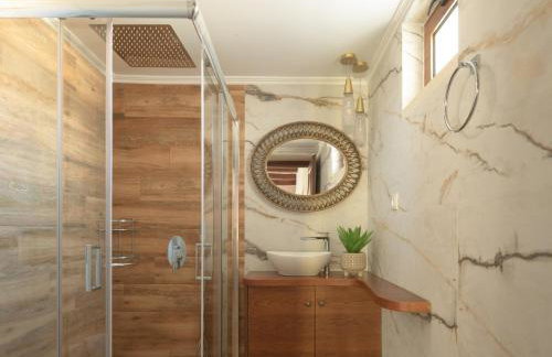 Nicole Villa I "Free" Heated Pool, Village Escape - Photo 21