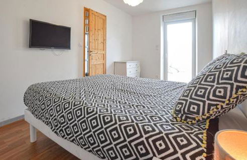 3 Bedroom Stunning Home In Creances - Foto 13