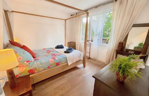 Maison atypique -Jardin, terrasse & cabane perchée - Foto 21