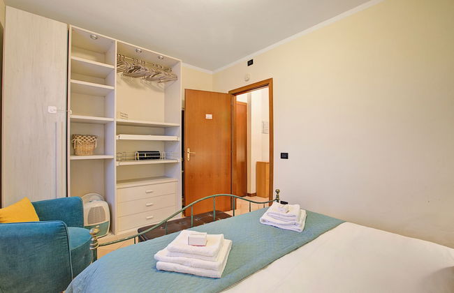 Amirovista-garden, Lake View, Shared Pool - Photo 3