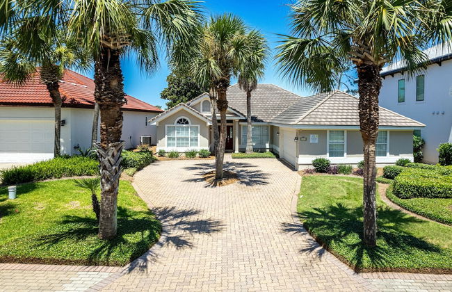 Worth The Wait 3 Bedroom Home by RedAwning - Foto 47