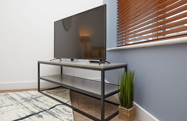 Derby 2 Bed House 3 Min Walk to Hospital - Foto 12