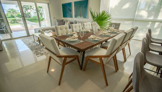 Casa Azul With Private Pool 2 Bedroom Condo by RedAwning - Foto 5, Servicio de comidas en la habitación