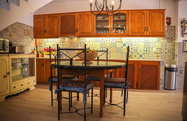 Idyllic Farm House With Huge Garden for 14pax - Foto 31