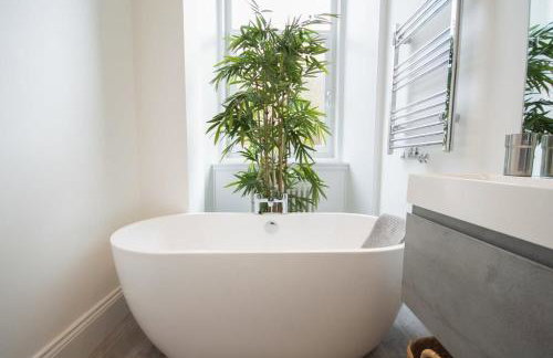 Stunning 3 Bed Flat in the Heart of the West End - Foto 26