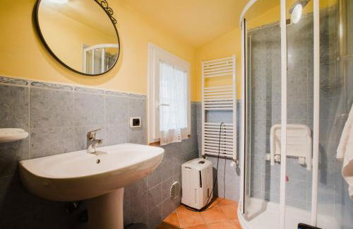 Rustic House near Lucca With Private Parking and Garden! - Foto 18