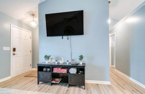 Home with Pet-Friendly Yard, 1 Mi to Dtwn Raleigh! - Foto 9