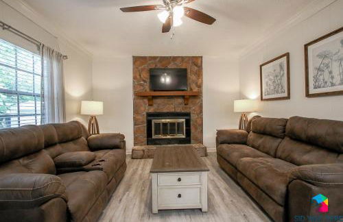 Spacious Home In Richmond Hill, Pet Friendly W- King Bed - Foto 2