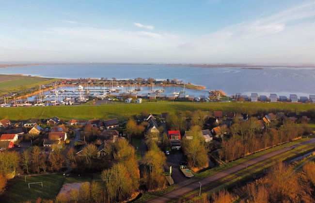 Cozy Holiday Home by the Dike in a Quiet Location at Lauwersmeer - Foto 36