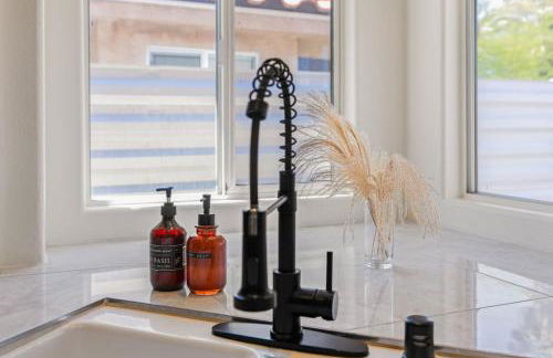 Boho Bungalow by Rather Be Properties - Foto 47