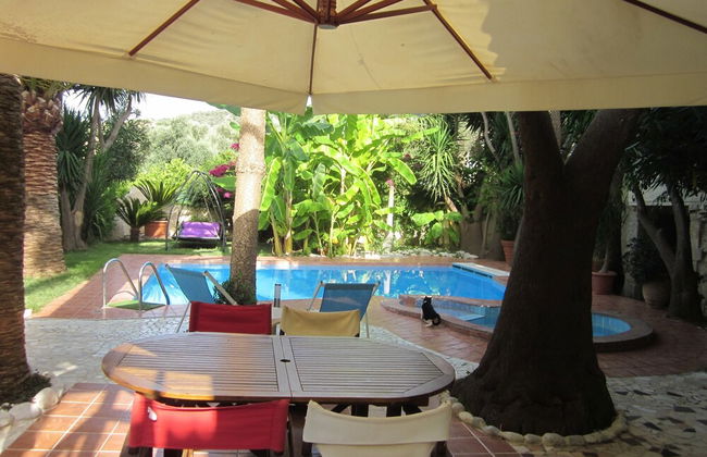 Attractive Greek House with Private Pool near Sea & City Center - Foto 37