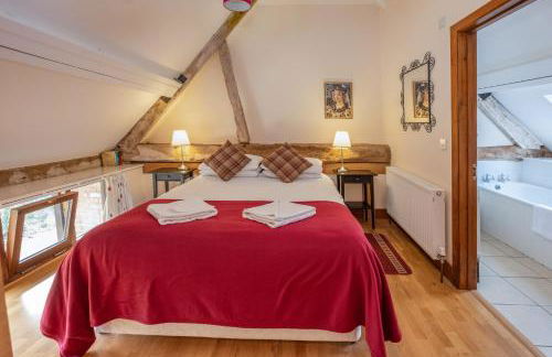 The Garlic Farm - Photo 50