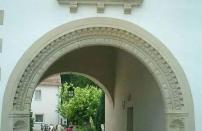 Schloss Triestewitz - Photo 36