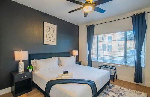 Chic Golf Pickleball Pool Hot Tub King Bed Parking - Foto 33