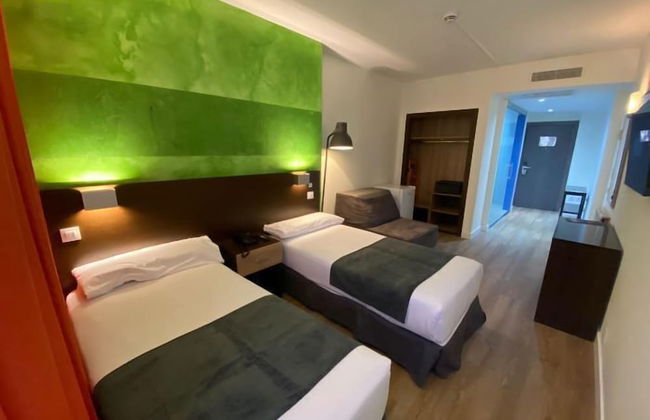 Apartamentos Recoletos - Photo 35