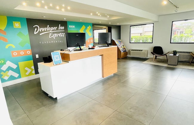 1/1 Condo-hotel With Double bed and Community Pool Miles From Disney! - Foto 22