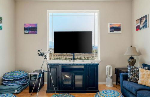 Luxury Shasta Vista Retreat & Basecamp - Sauna & Jacuzzi - Foto 24