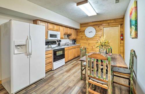 Mountain Retreat Less Than 4 Mi to Downtown Boone! - Foto 9