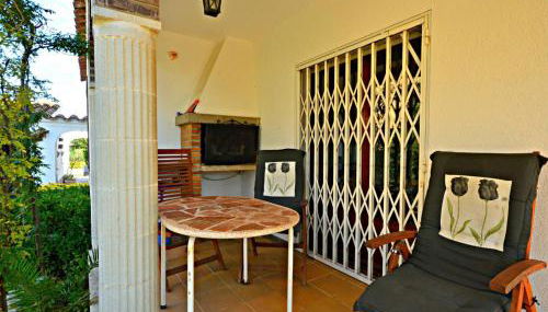 Casa con piscina privada, barbacoa, wifi y parking, cerca de la playa. Costa Brava - ES-89-65 - Foto 3