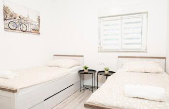 Apartman Luca - Pridraga - Foto 8