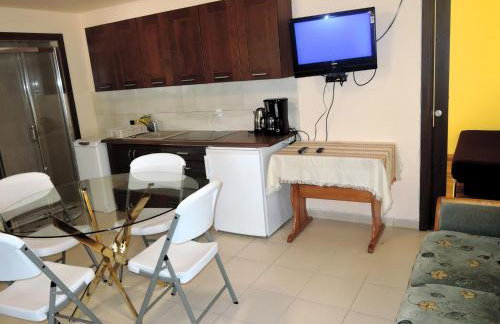 Holiday Home in a Quiet Location in Borzyslawiec - Foto 3