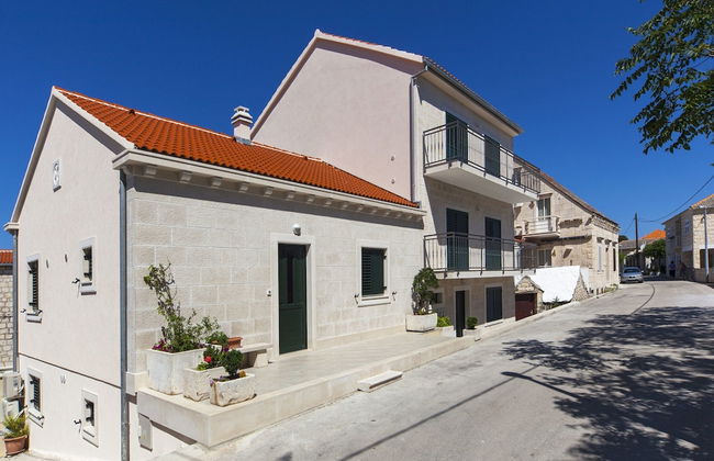 Modern Villa in Povlja With Pool - Foto 23