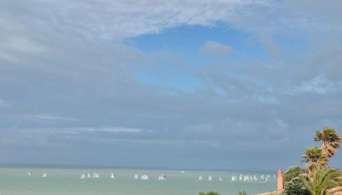 Santa Catalina primera línea de mar con vistas a Cádiz - Foto 3
