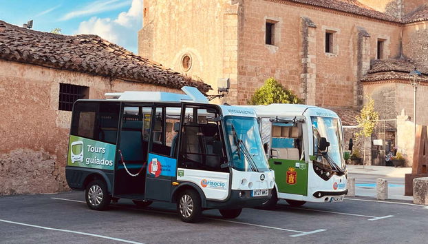 Minibuses aparcados