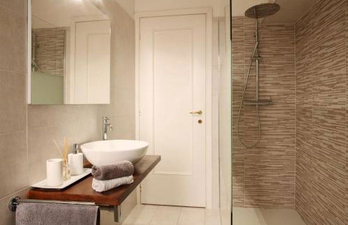 Como Lake Panorama Apartment Sveva - Foto 17