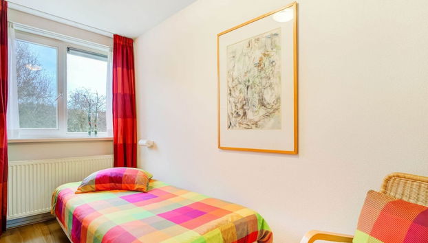 Homely Apartment in Noordwolde With Balcony - Photo 5, Room