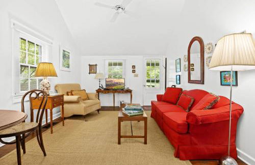 Stunning Cottage in Famous KY Garden -Sleeps 2 - Foto 17