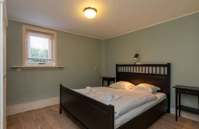 Welcoming Holiday Home With Garden - Photo 2