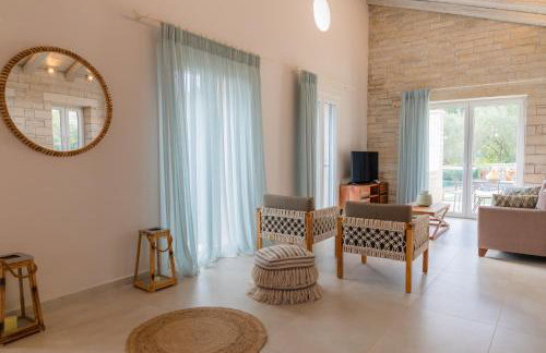 Villa Jacaranda by PosarelliVillas - Photo 4