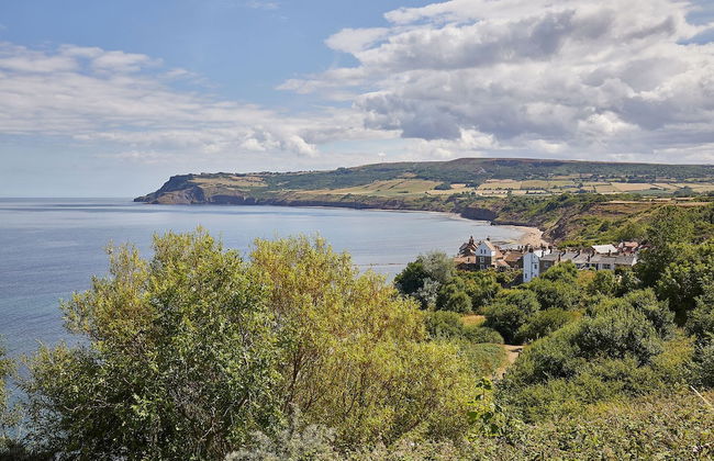 Host Stay Raven House - Photo 11