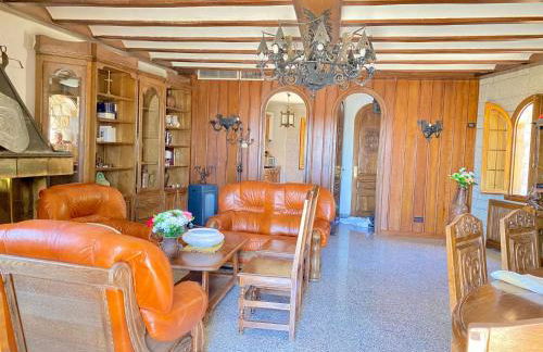 Magnífico Castillo privado, elevado en la roca - Foto 13
