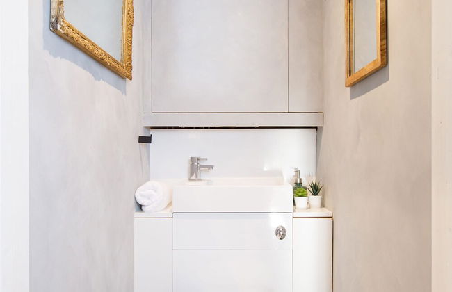 Terraced Townhouse Close to City Centre - Photo 17