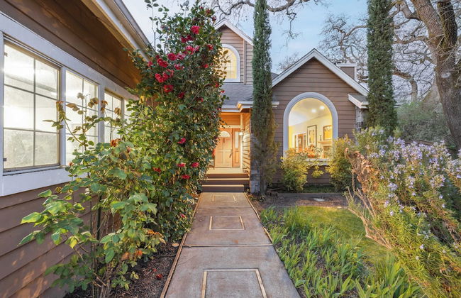 Valley of the Moon by Avantstay Tranquil Escape, Large Yard w/ Hot Tub & Fire Pit - Foto 55