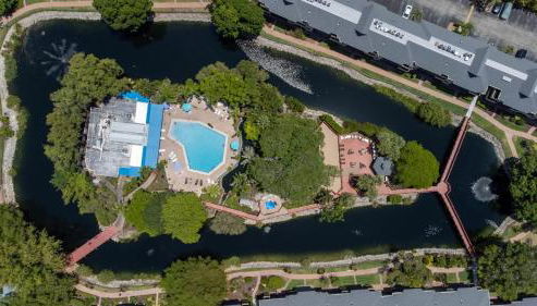 Stunning Condo at Park Shore Resort 149 - Photo 5