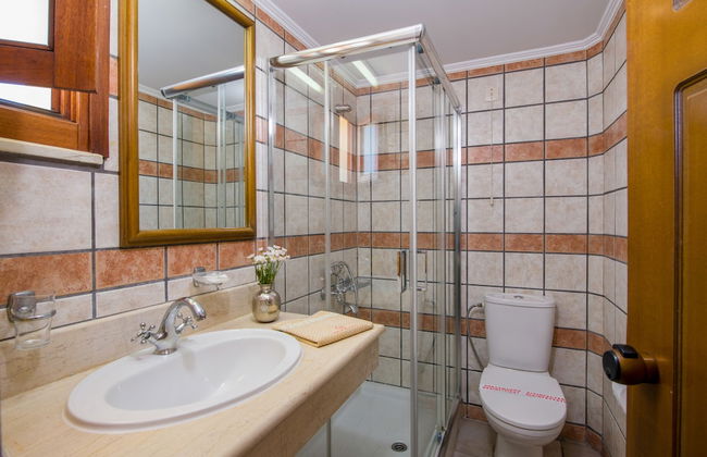 Omega Platanias - Foto 35