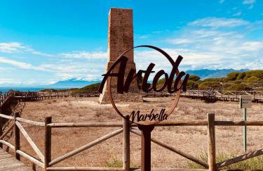 Penthouse with Sea and Golf Views 50m2 Terrace 2 Bedrooms 2 Bathrooms Elviria - Foto 67