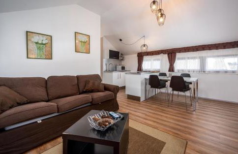 Apartment Katoro - Foto 1